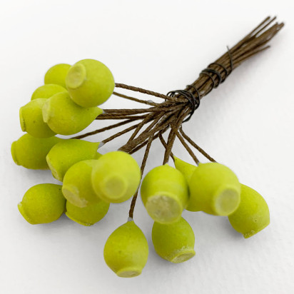 18 Miniature Composition Green Blueberries ~ 3/8" ~ Czech Republic