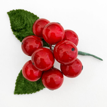 9 Vintage Red Lacquered Cherries with Leaves~ 5/8"